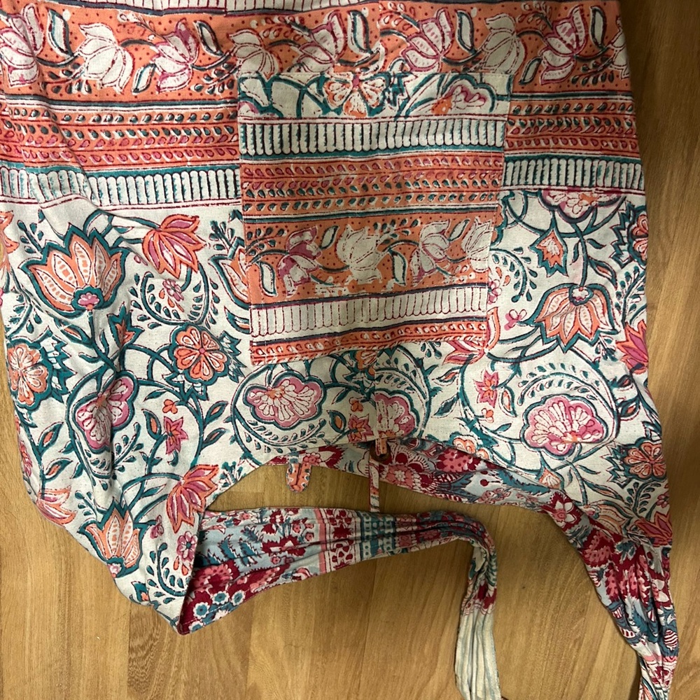 Reversible crossbody/tote bag